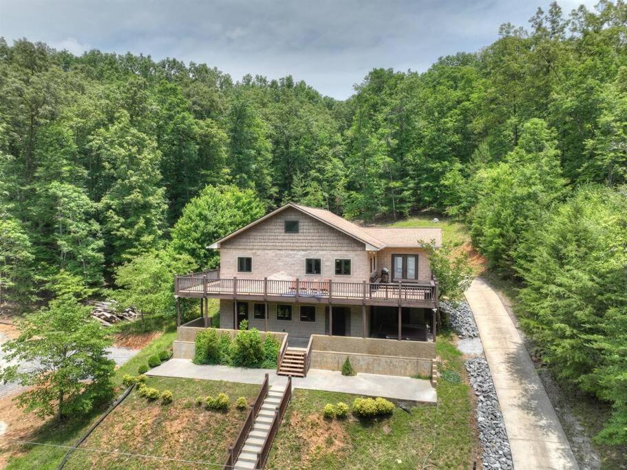 בלו רידג' The Chariot - Creek Front With Hottub, Fire Pits, Billiards, Ev Charger - Sandalwood Stays מראה חיצוני תמונה