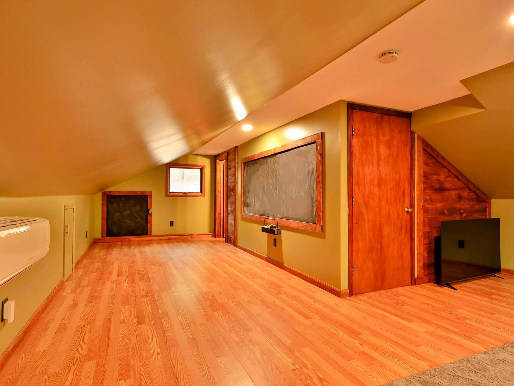 בלו רידג' The Chariot - Creek Front With Hottub, Fire Pits, Billiards, Ev Charger - Sandalwood Stays מראה חיצוני תמונה
